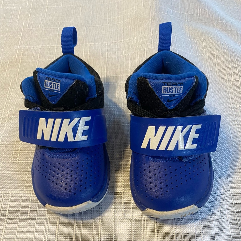 Toddler/baby size 5 Nike Shoes
